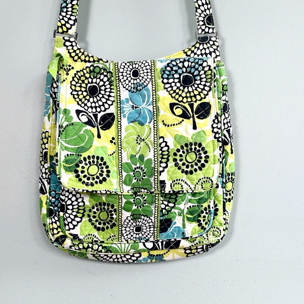 Vera Bradley Mailbag Crossbody Bag Limes Up Pattern Green Blue Floral Medium